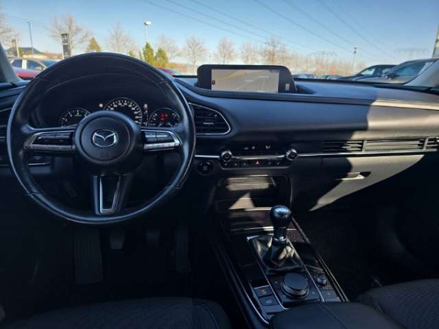 Fahrzeugbild eines Mazda CX-30