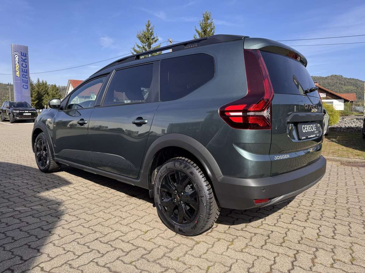 Fahrzeugbild eines Dacia Jogger