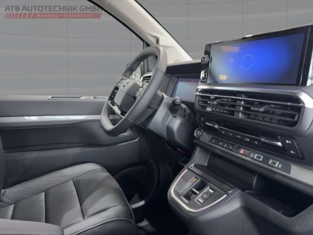 Fahrzeugbild eines Opel Zafira