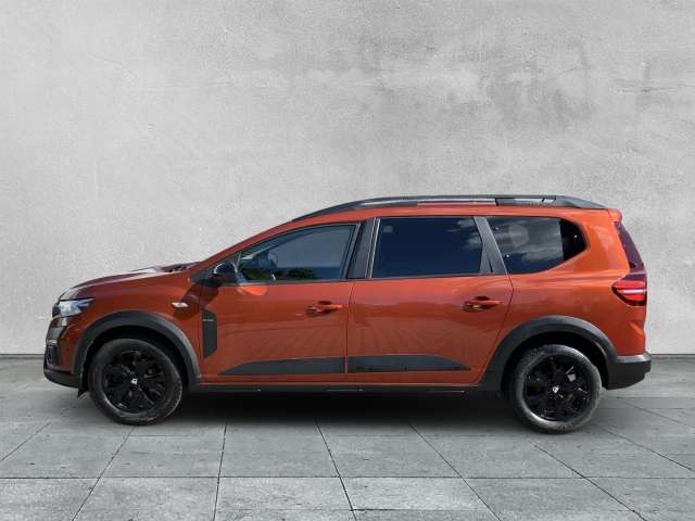 Fahrzeugbild eines Dacia Jogger
