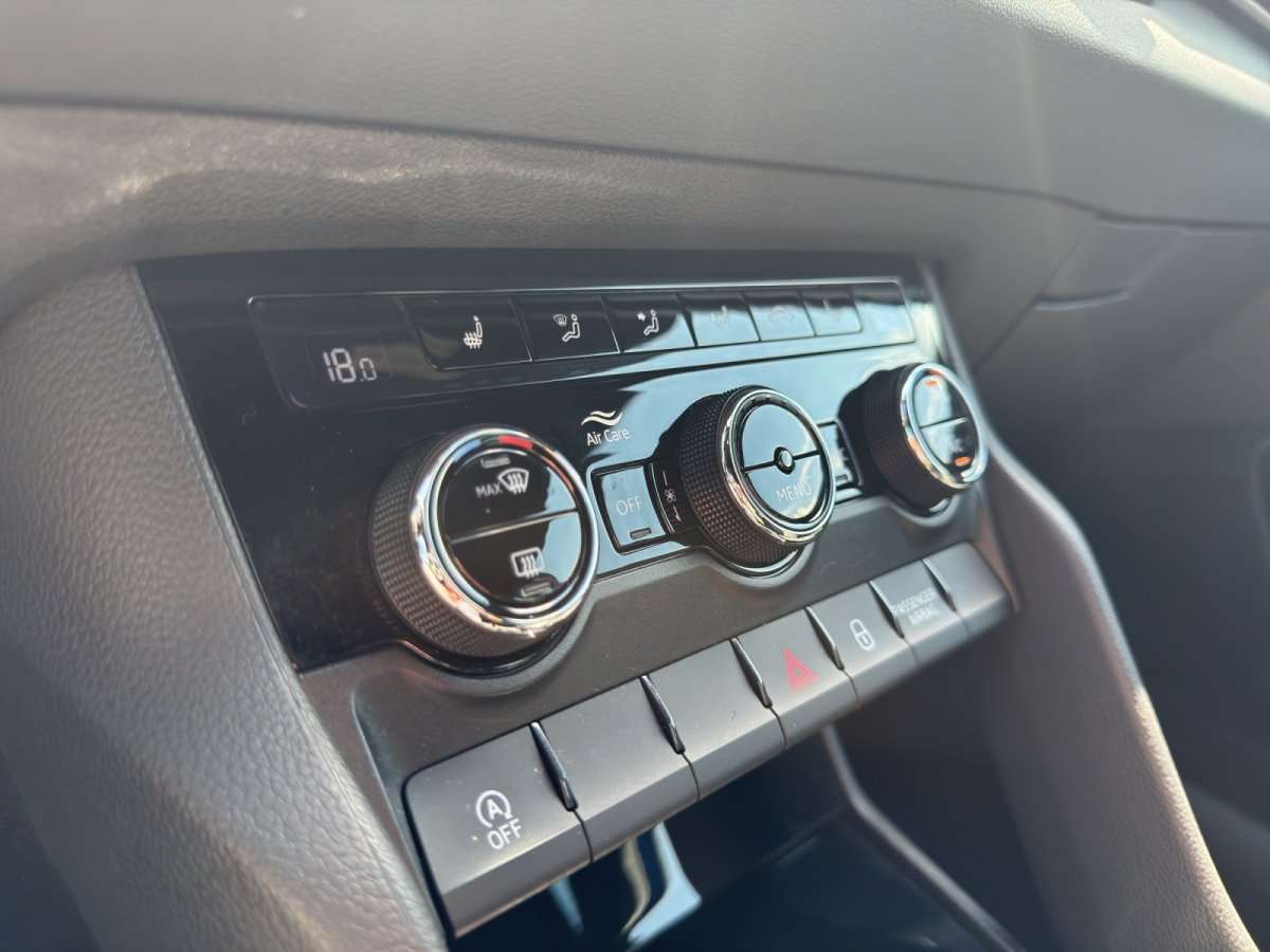 Fahrzeugbild eines Skoda Karoq