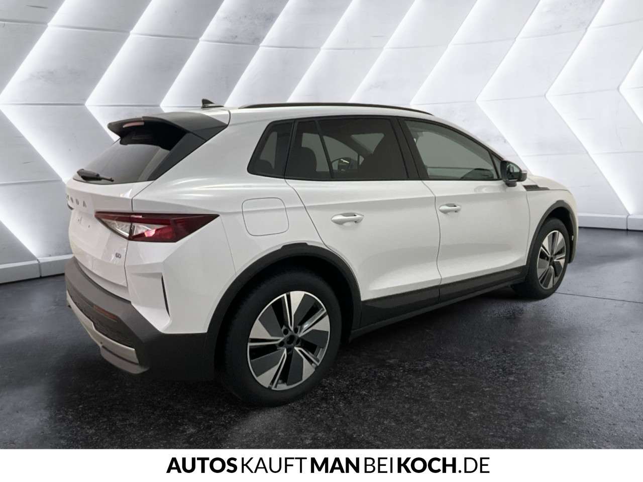 Fahrzeugbild eines Skoda ELROQ