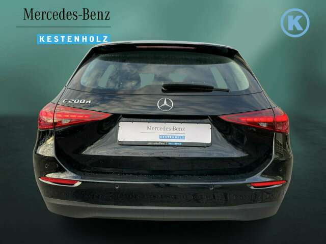 Fahrzeugbild eines Mercedes-Benz C-Klasse