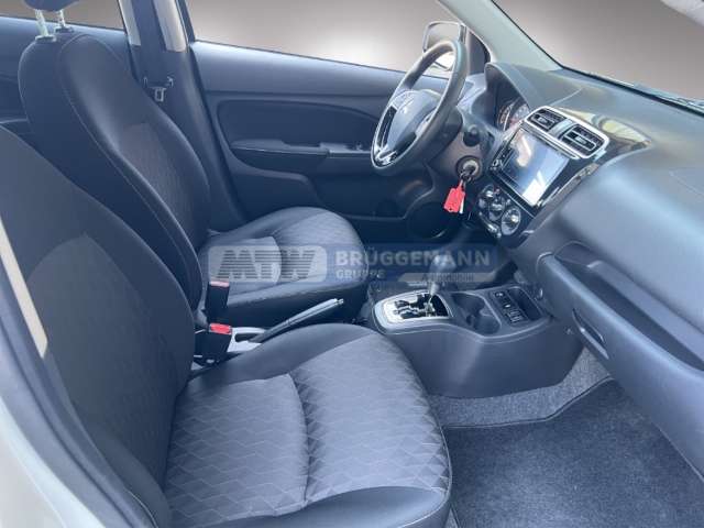 Fahrzeugbild eines Mitsubishi Space Star