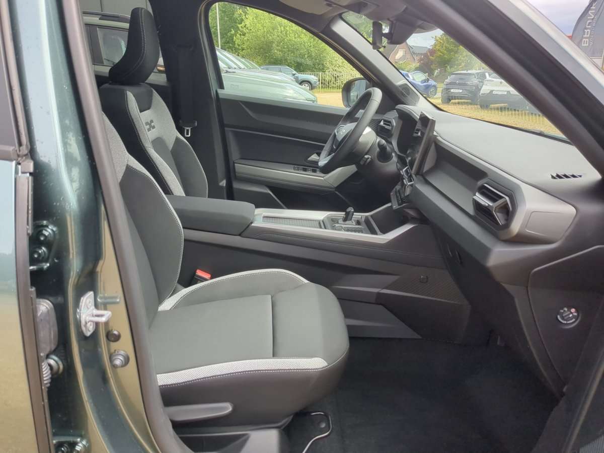 Fahrzeugbild eines Dacia Bigster
