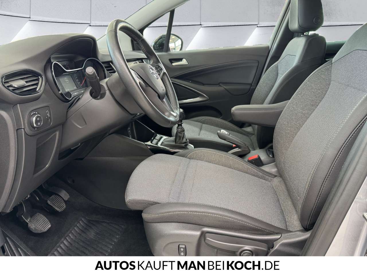Fahrzeugbild eines Opel Crossland X