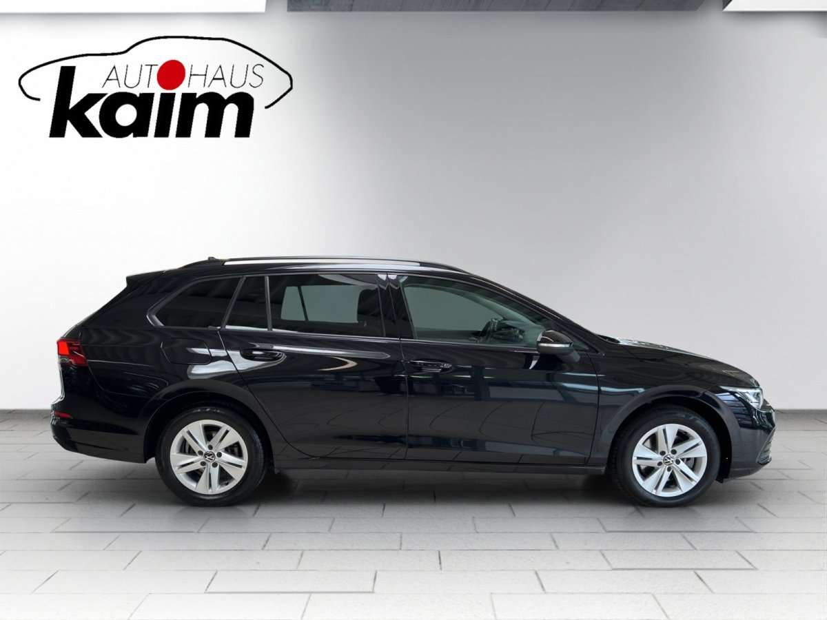 Fahrzeugbild eines Volkswagen Golf