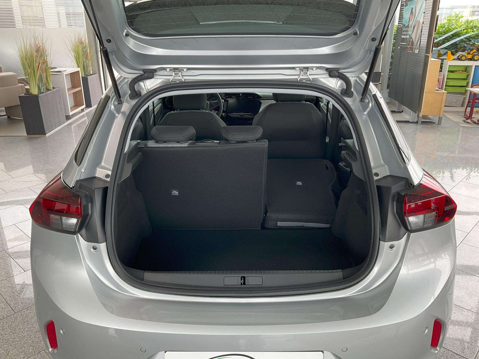 Fahrzeugbild eines Opel Corsa