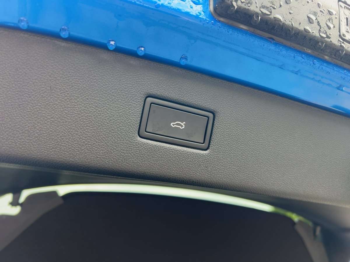 Fahrzeugbild eines Ford Capri