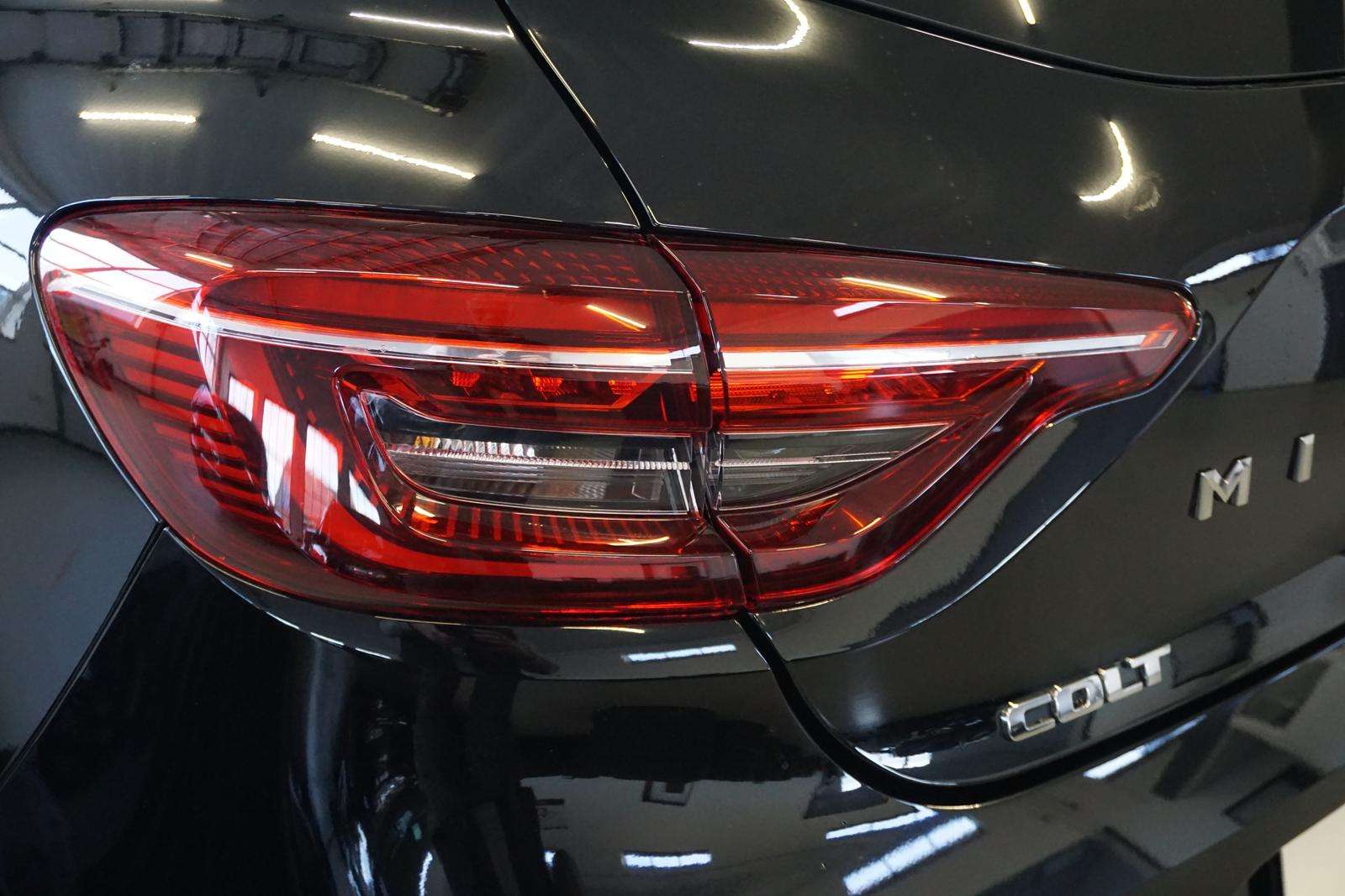 Fahrzeugbild eines Mitsubishi Colt