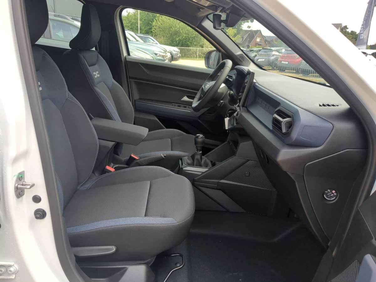 Fahrzeugbild eines Dacia Duster