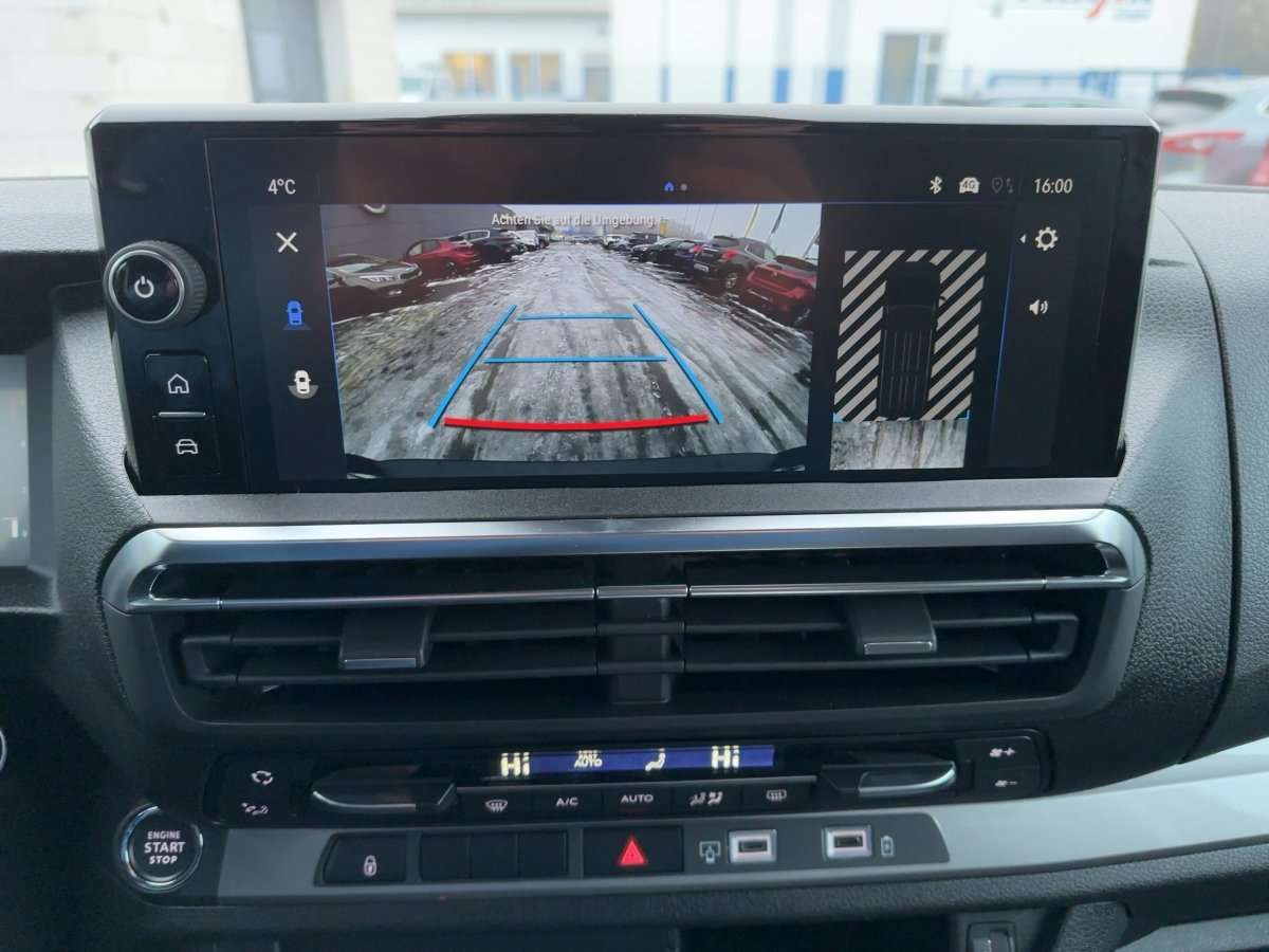 Fahrzeugbild eines Opel Zafira