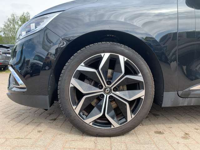 Fahrzeugbild eines Renault Grand Scénic