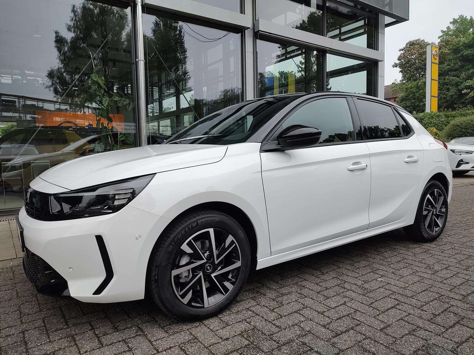 Fahrzeugbild eines Opel Corsa