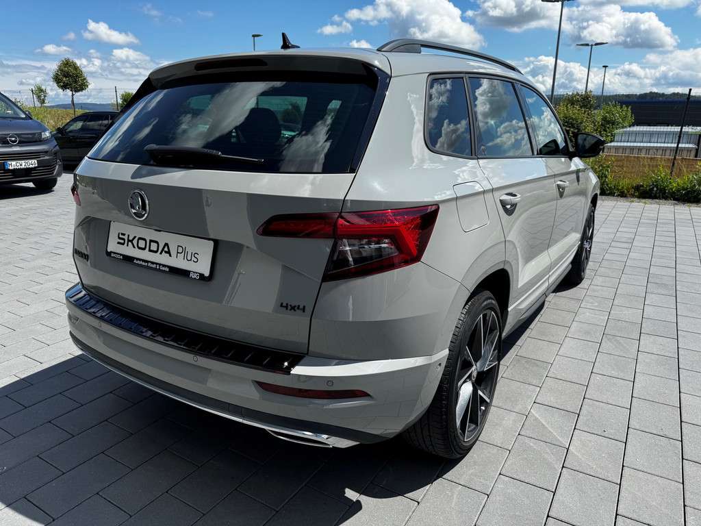 Fahrzeugbild eines Skoda Karoq