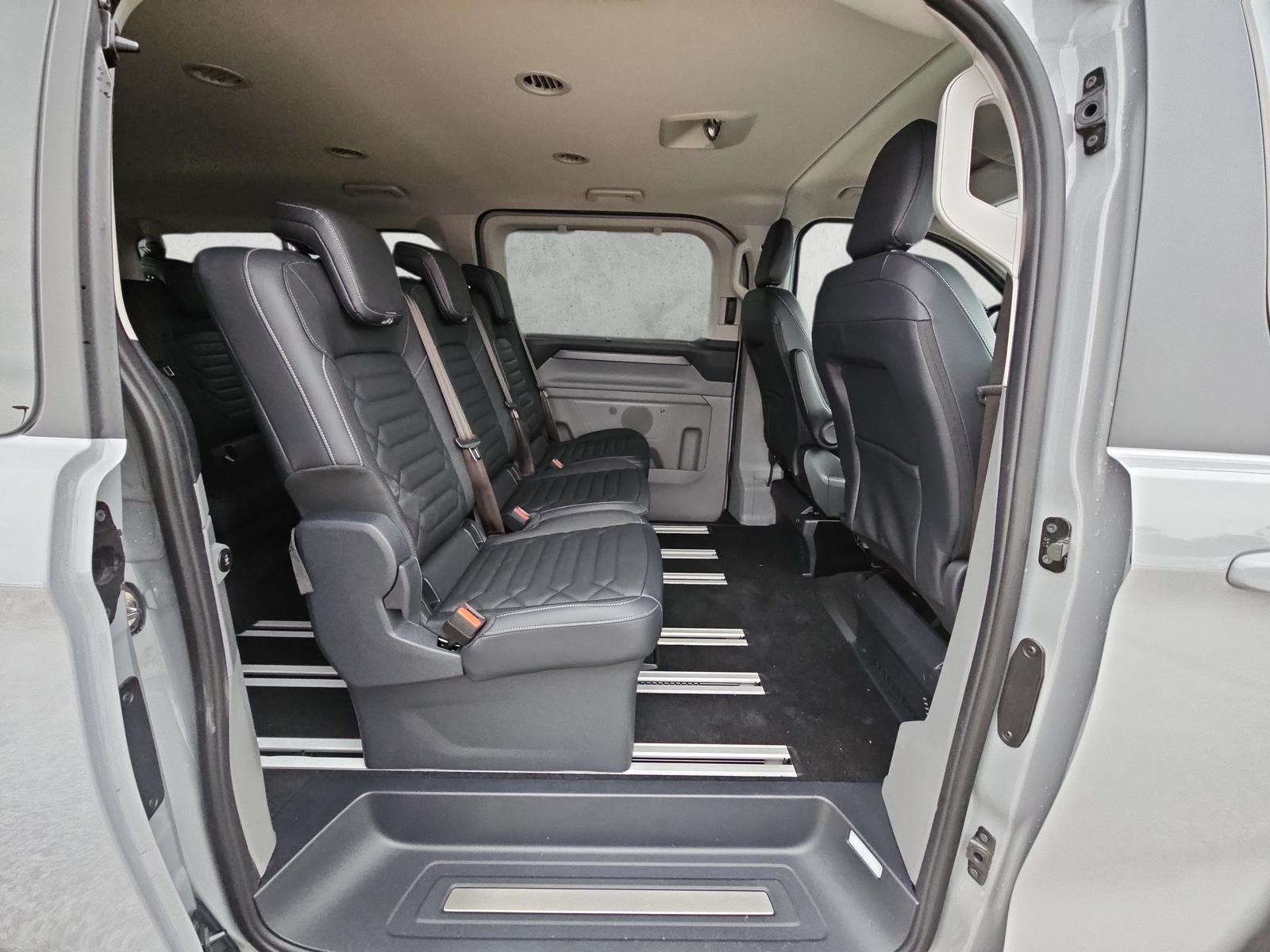 Fahrzeugbild eines Ford Tourneo Custom