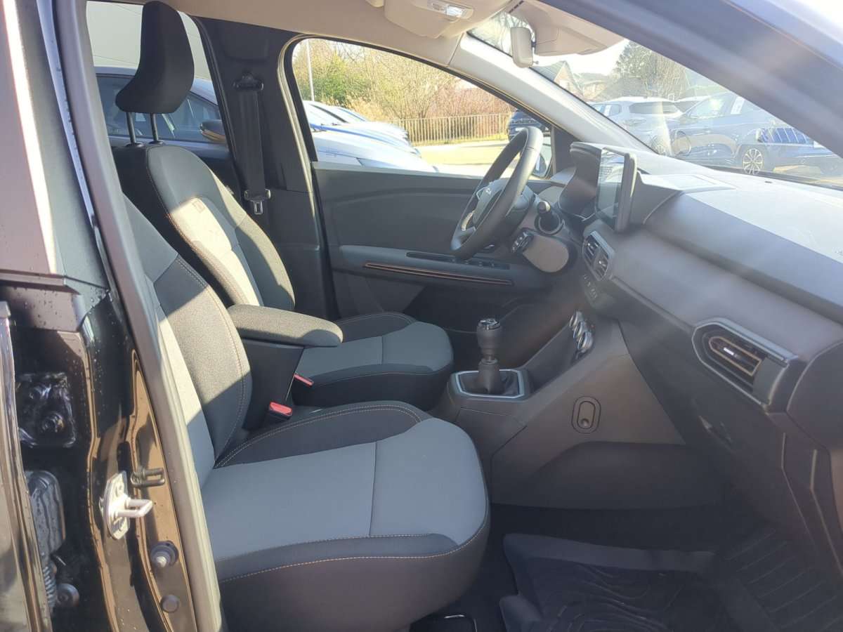 Fahrzeugbild eines Dacia Jogger