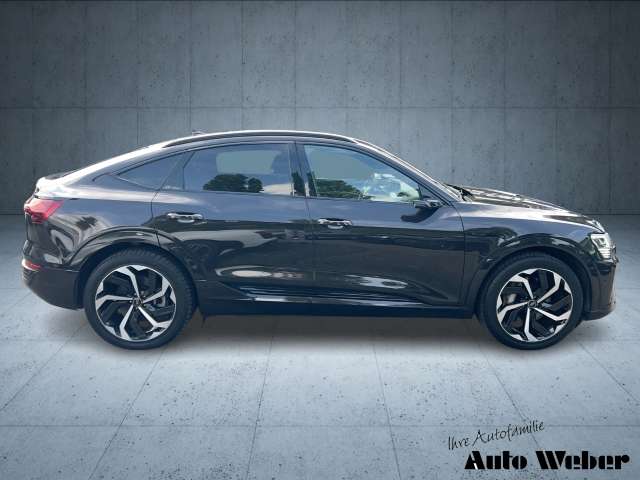 Fahrzeugbild eines Audi Q8