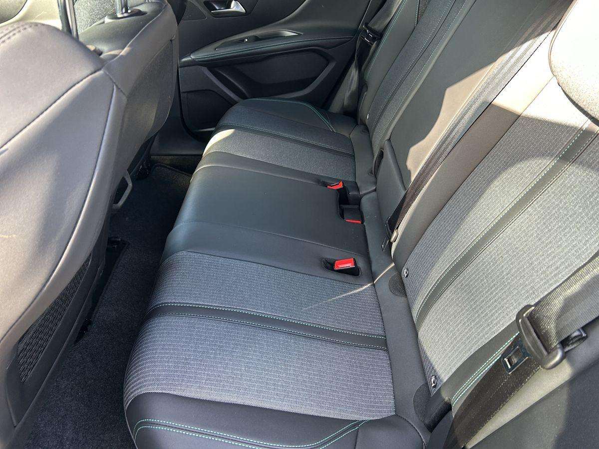 Fahrzeugbild eines Peugeot 3008