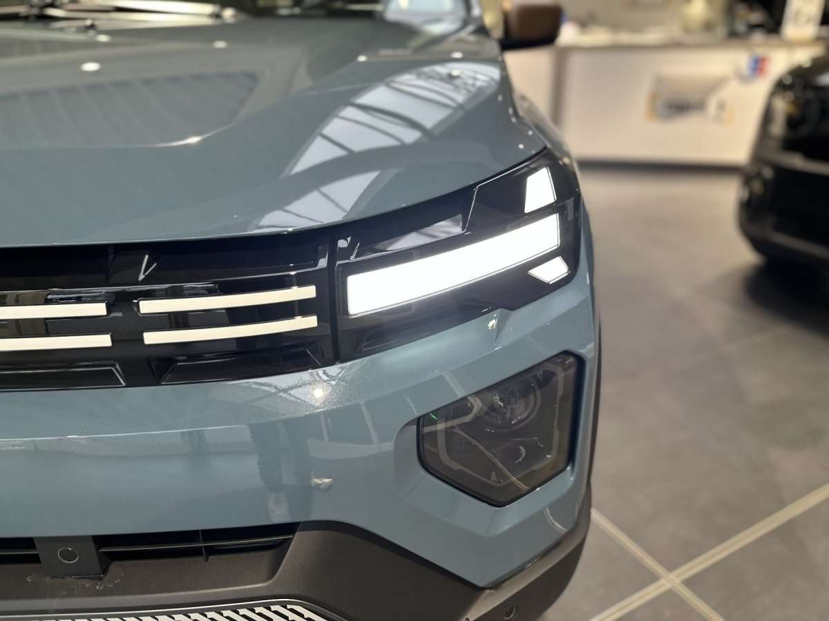 Fahrzeugbild eines Dacia Spring