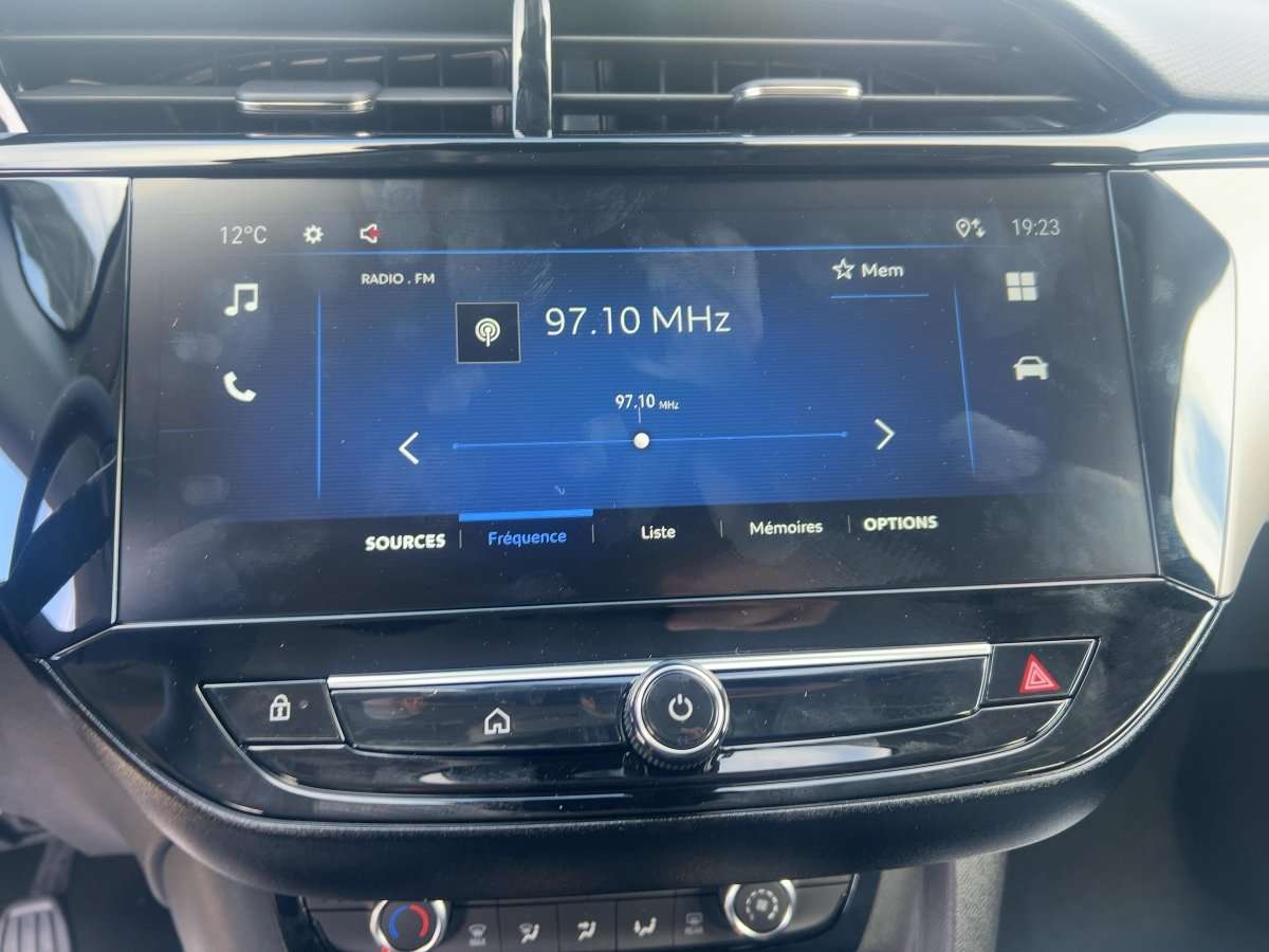 Fahrzeugbild eines Opel Corsa