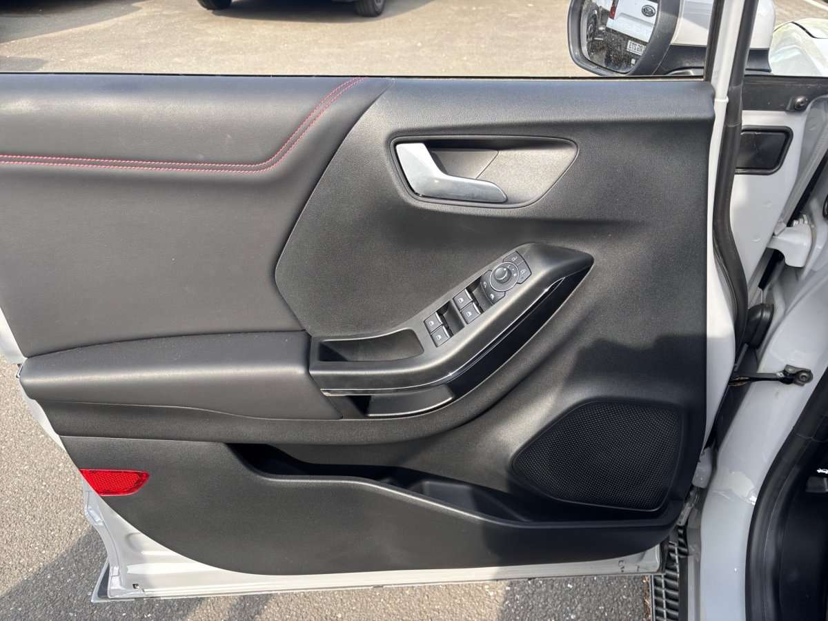 Fahrzeugbild eines Ford Puma