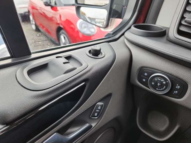 Fahrzeugbild eines Ford Transit Custom