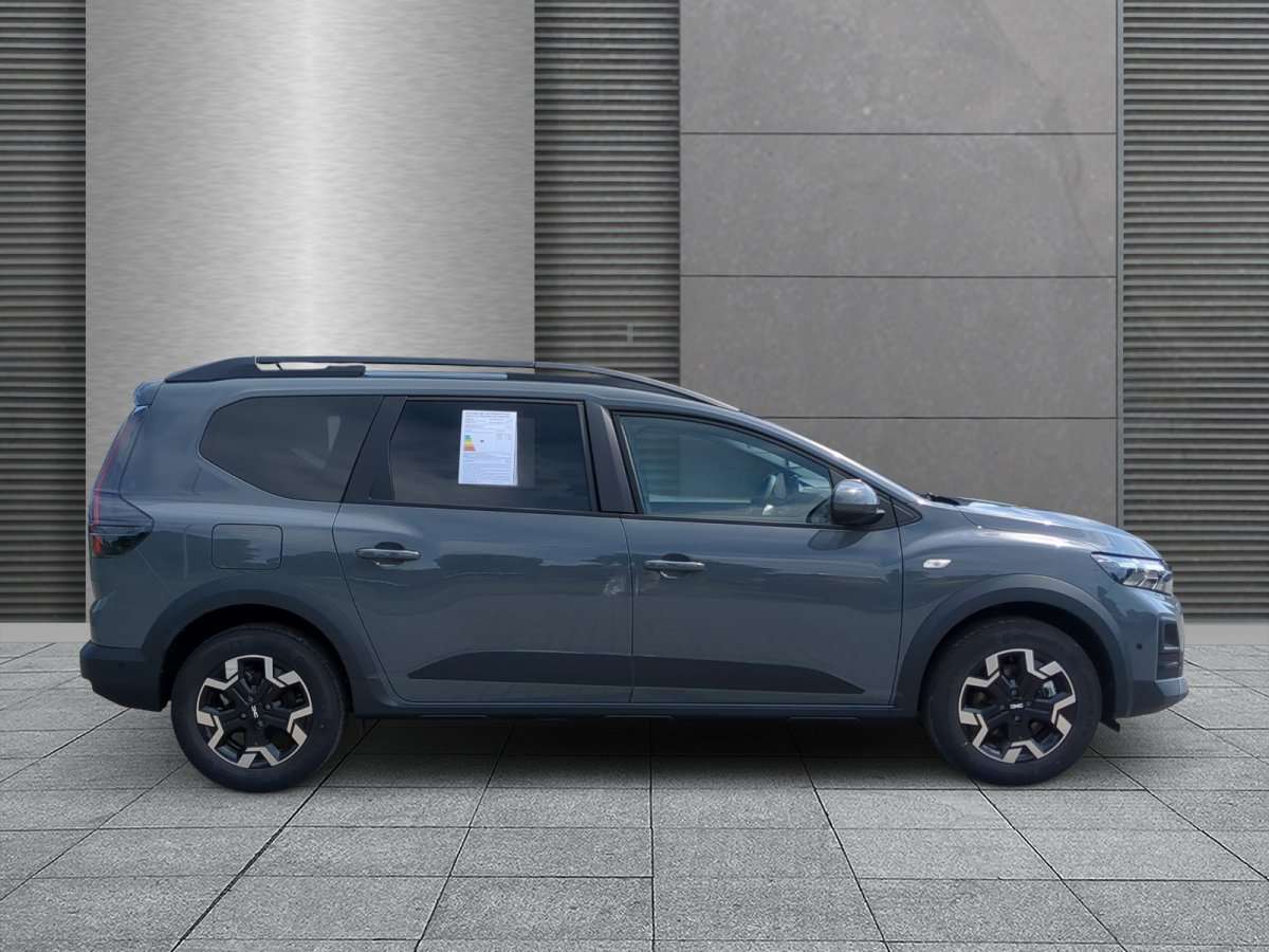 Fahrzeugbild eines Dacia Jogger