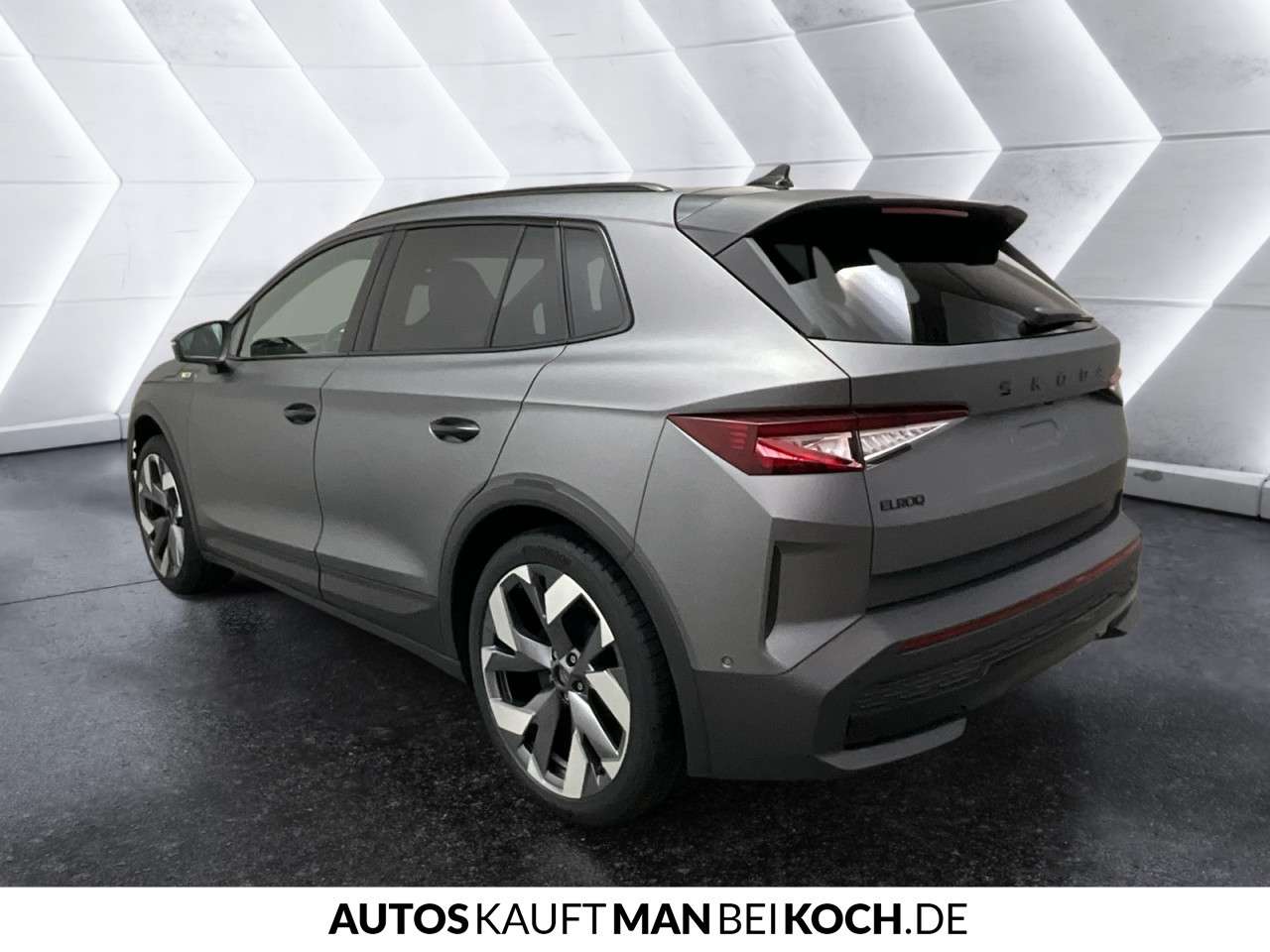 Fahrzeugbild eines Skoda ELROQ