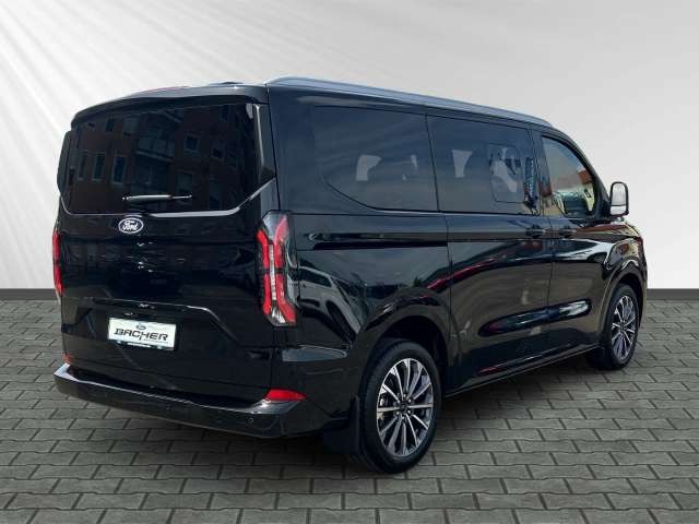 Fahrzeugbild eines Ford Tourneo Custom