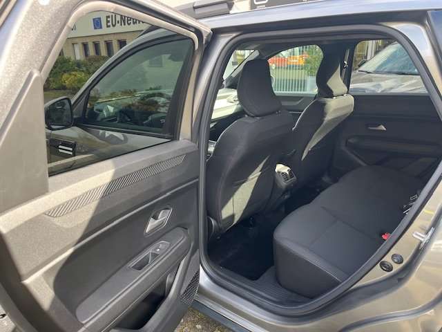 Fahrzeugbild eines Dacia Bigster