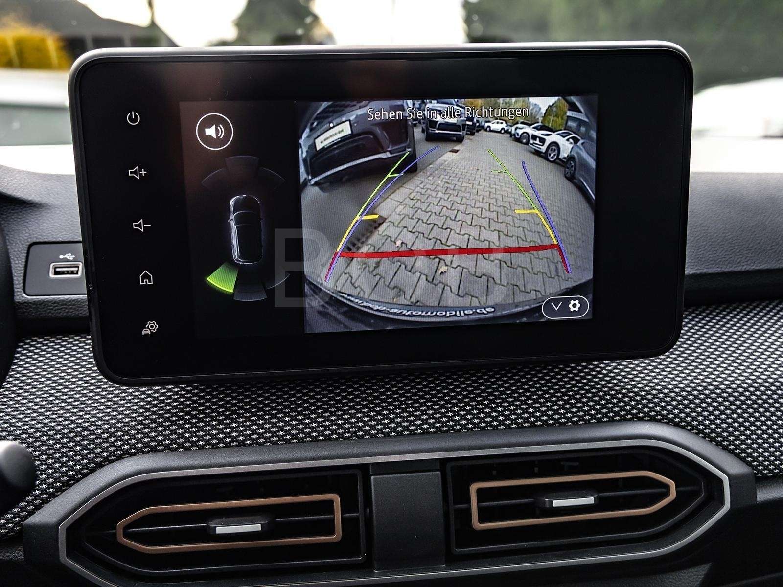 Fahrzeugbild eines Dacia Sandero