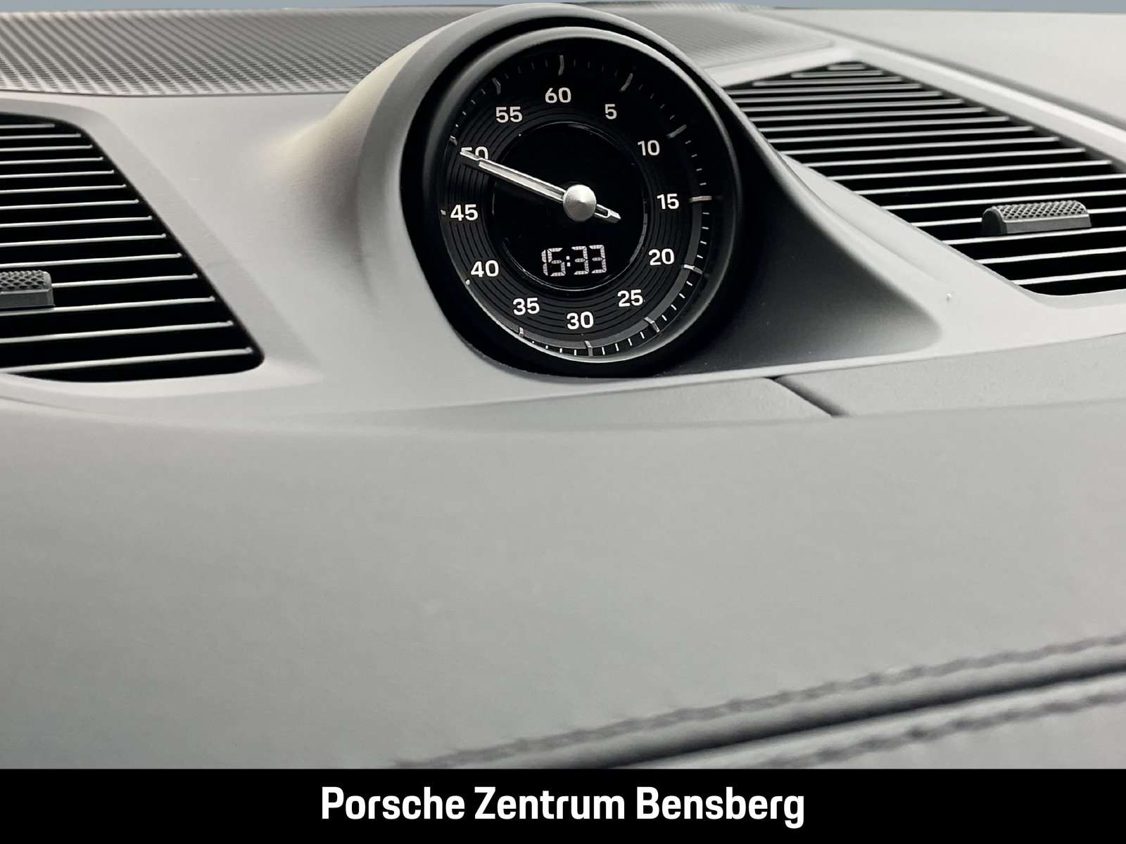 Fahrzeugbild eines Porsche Cayenne