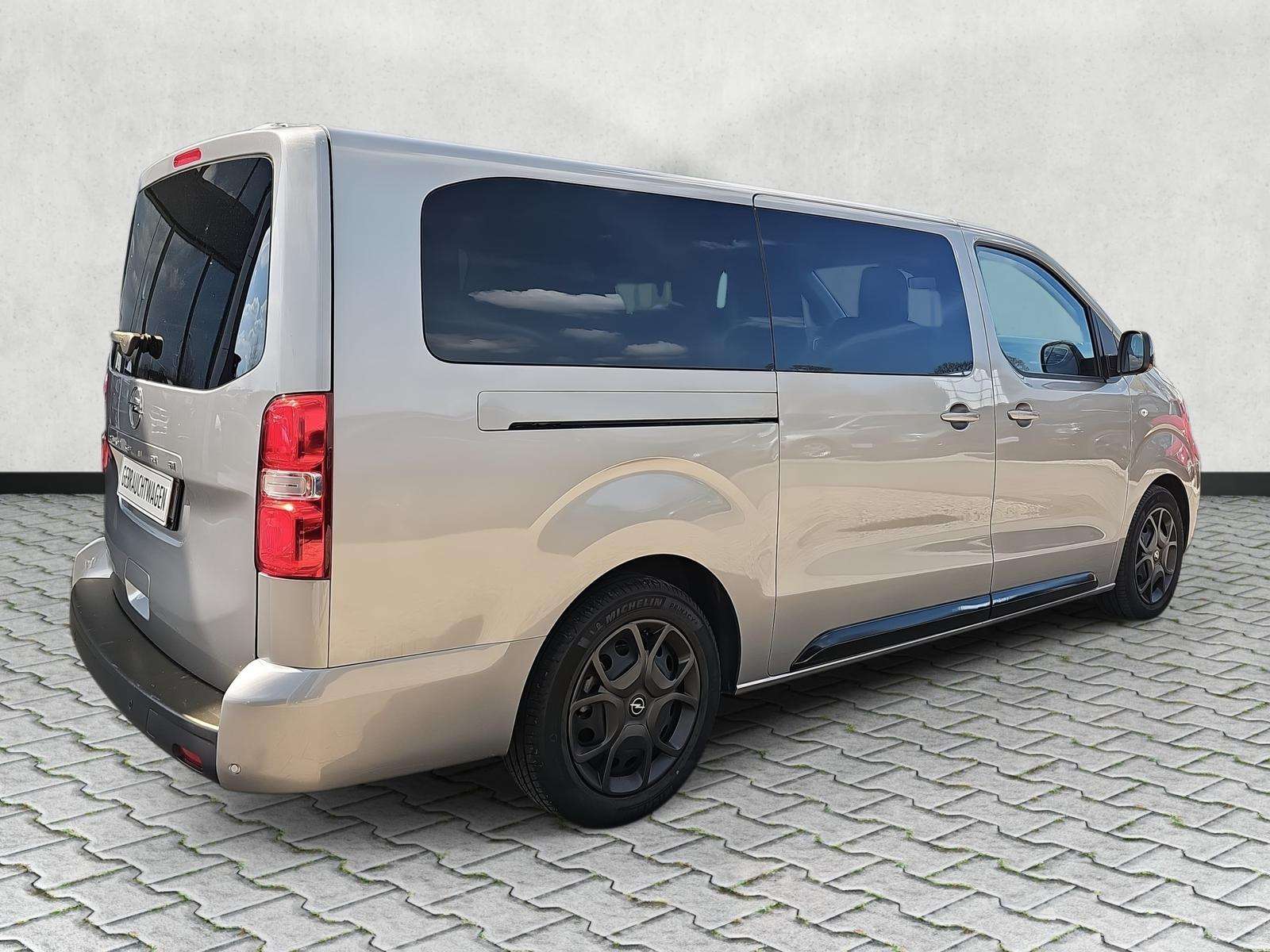 Fahrzeugbild eines Opel Zafira