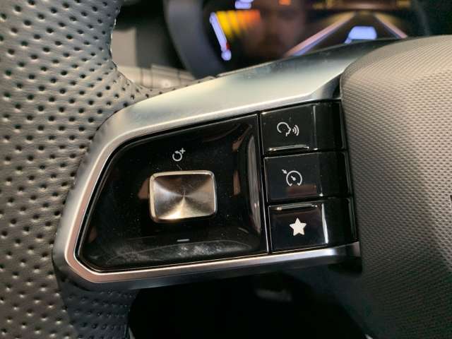 Fahrzeugbild eines MG ZS