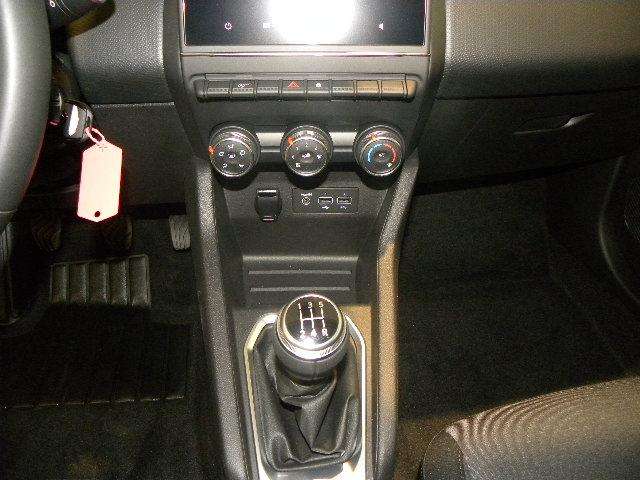 Fahrzeugbild eines Renault Clio