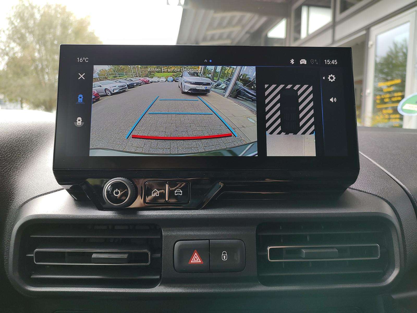 Fahrzeugbild eines Opel Combo Life