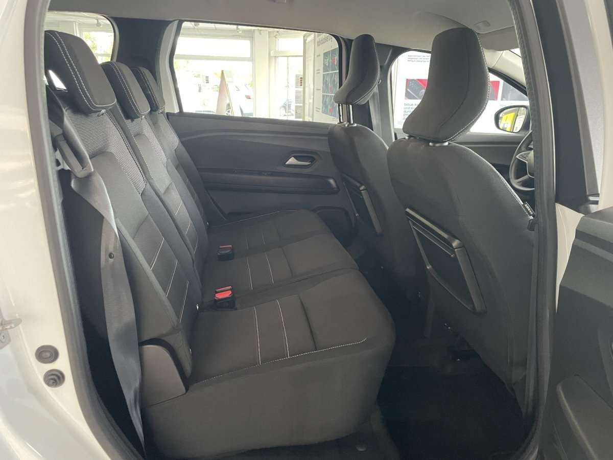 Fahrzeugbild eines Dacia Jogger
