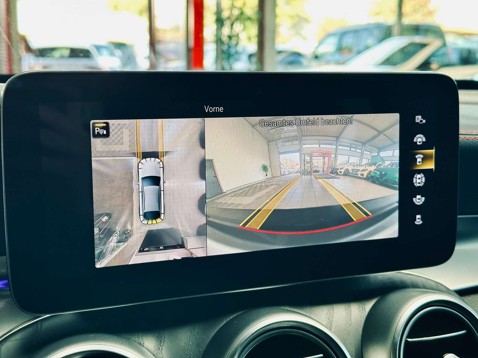 Fahrzeugbild eines Mercedes-Benz GLC
