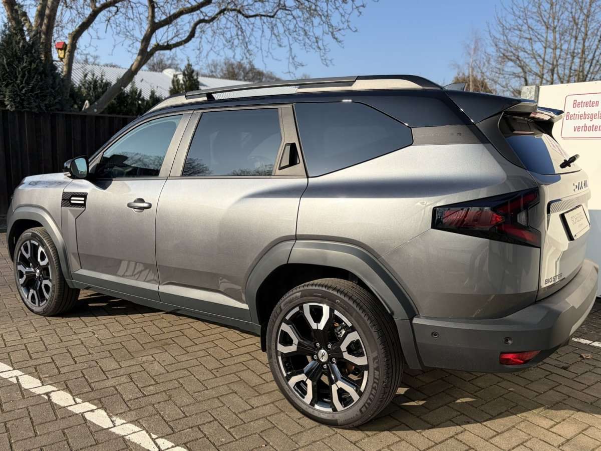 Fahrzeugbild eines Dacia Bigster
