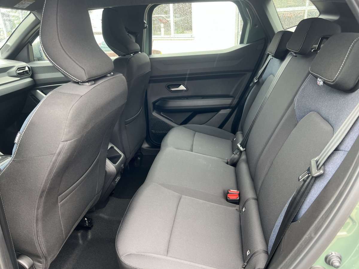 Fahrzeugbild eines Dacia Duster
