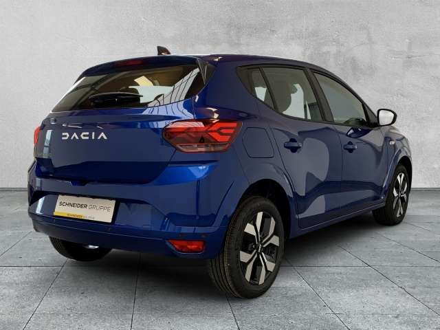 Fahrzeugbild eines Dacia Sandero