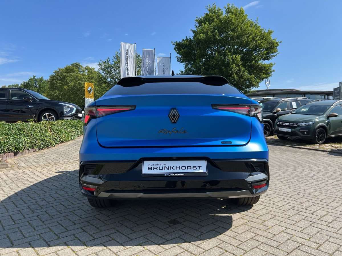 Fahrzeugbild eines Renault Rafale