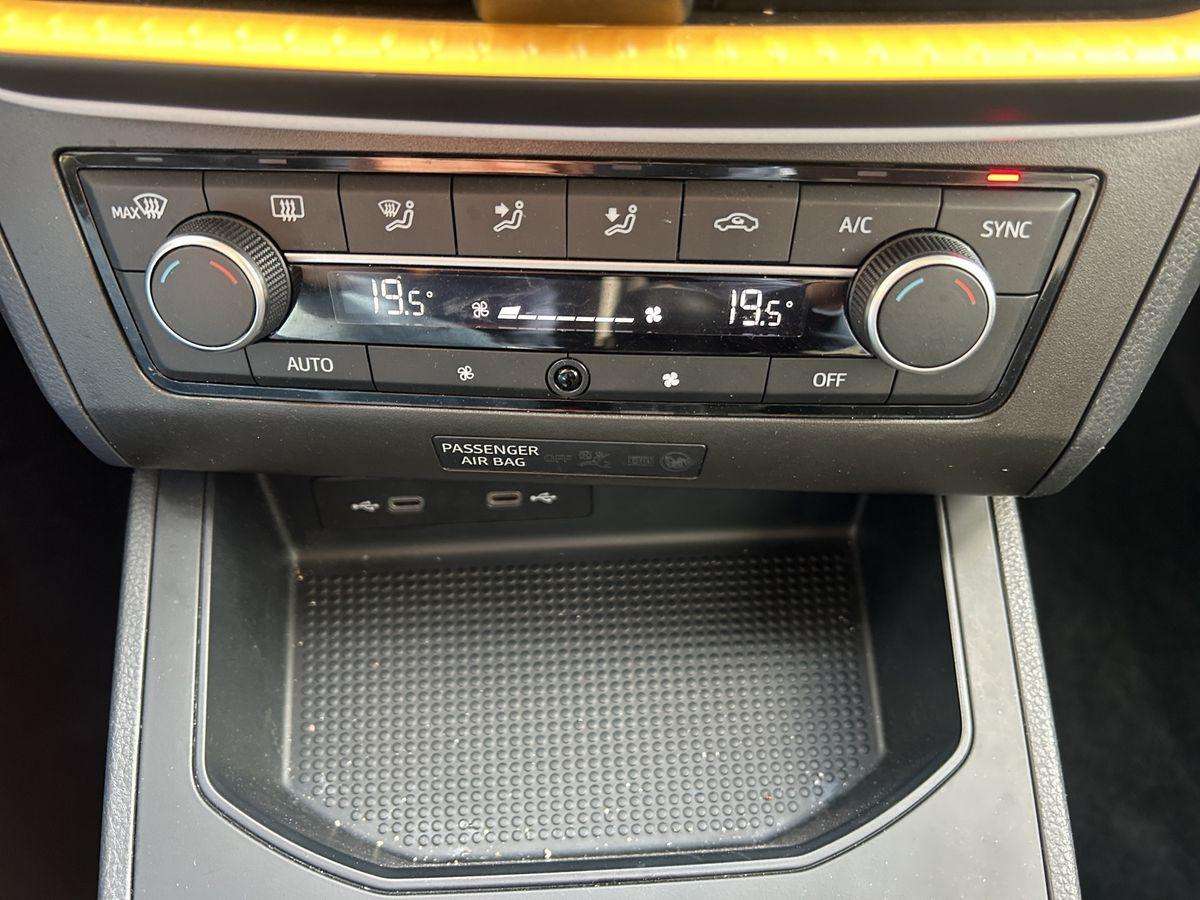 Fahrzeugbild eines SEAT Ibiza