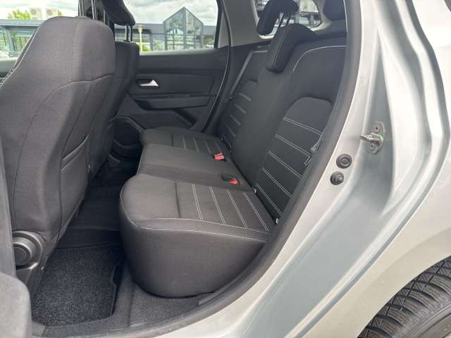 Fahrzeugbild eines Dacia Duster