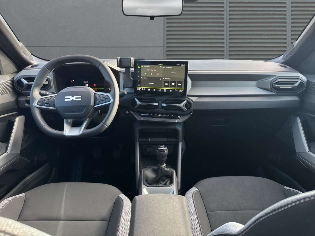 Fahrzeugbild eines Dacia Bigster