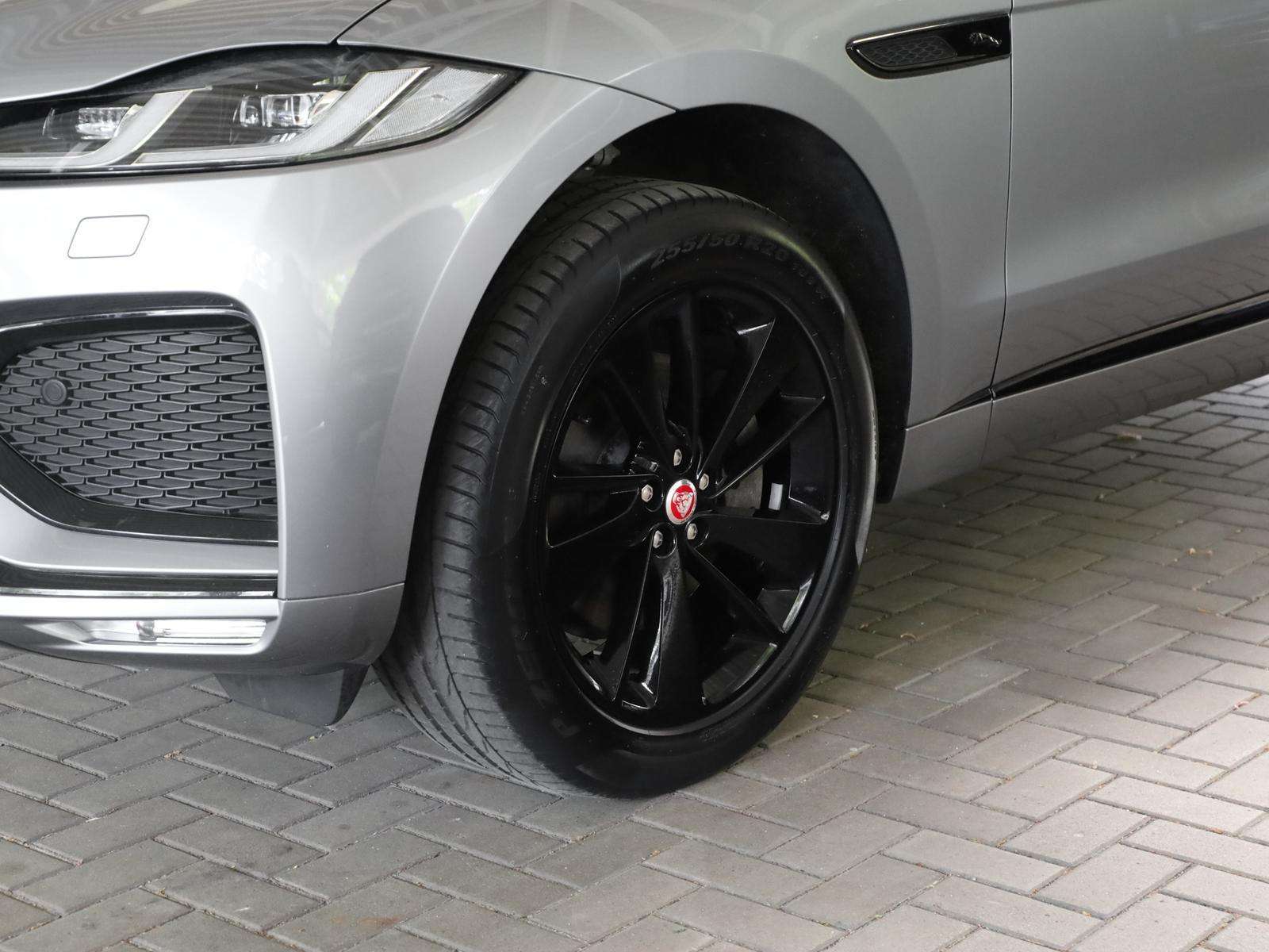 Fahrzeugbild eines Jaguar F-PACE