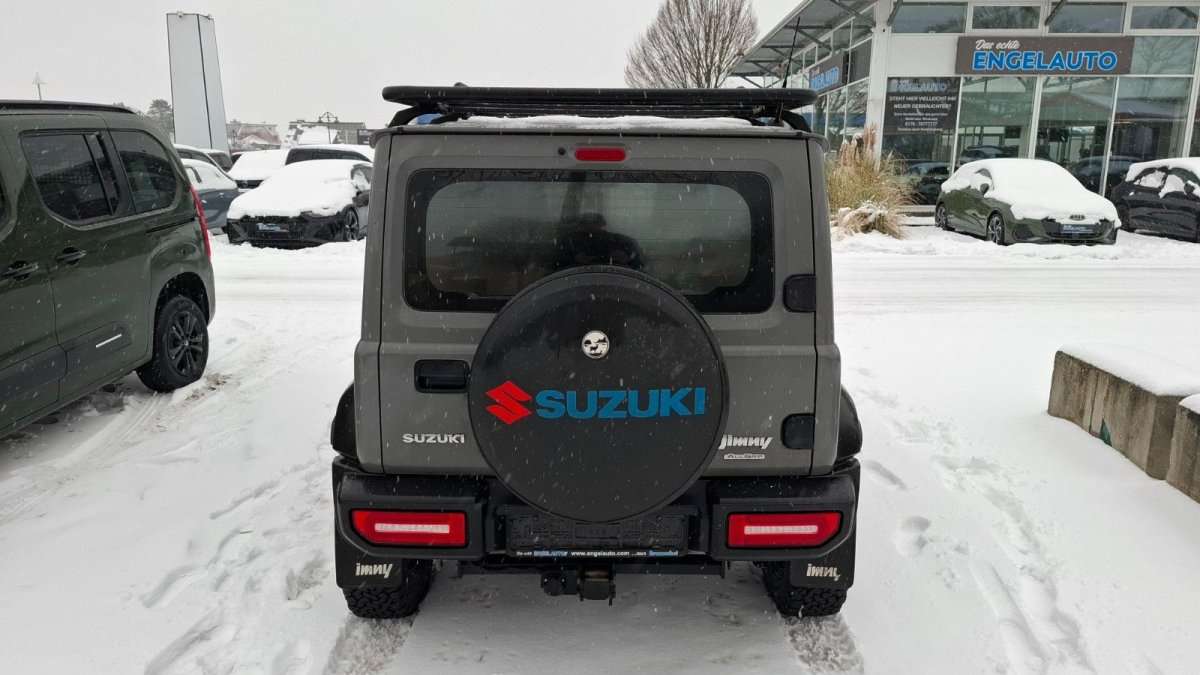 Fahrzeugbild eines Suzuki Jimny