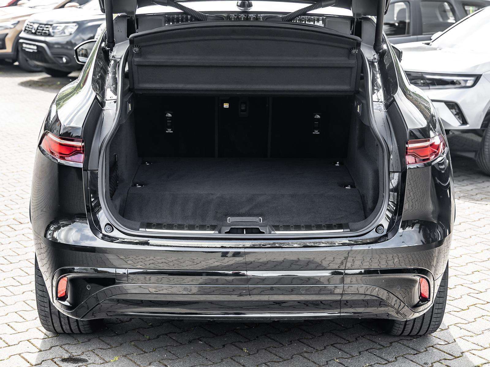 Fahrzeugbild eines Jaguar F-PACE