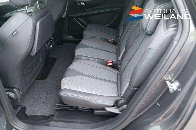 Fahrzeugbild eines Peugeot 5008